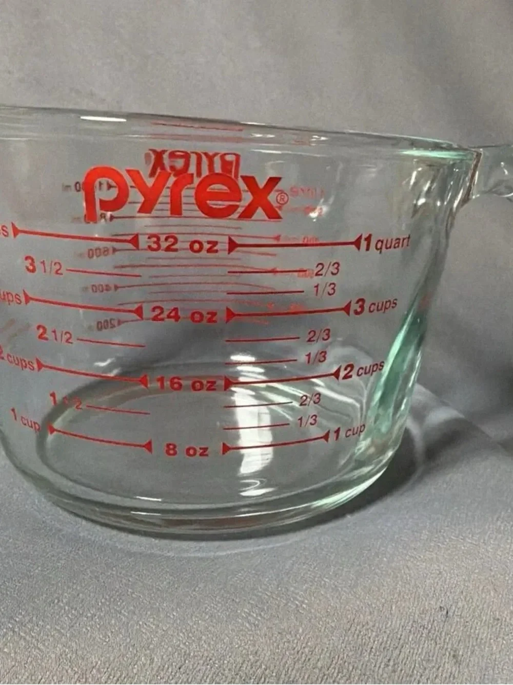 Pyrex Clear Glass Measuring Bowl with Red Graduations - 32 oz